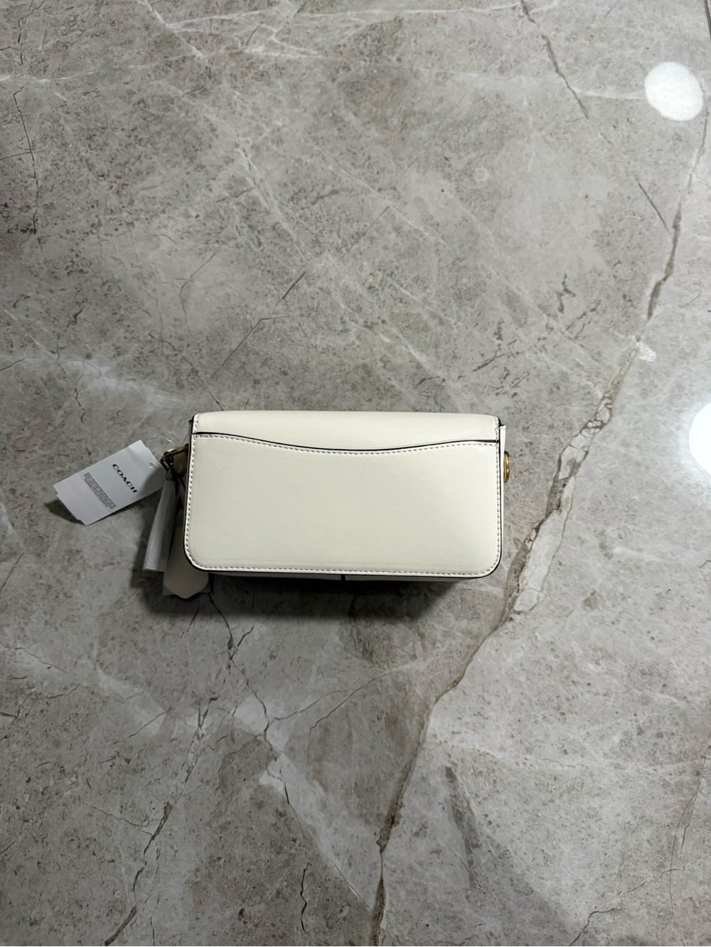 Coach Cream Leather Wristlet with Gold Turnlock - Picture 2 of 4